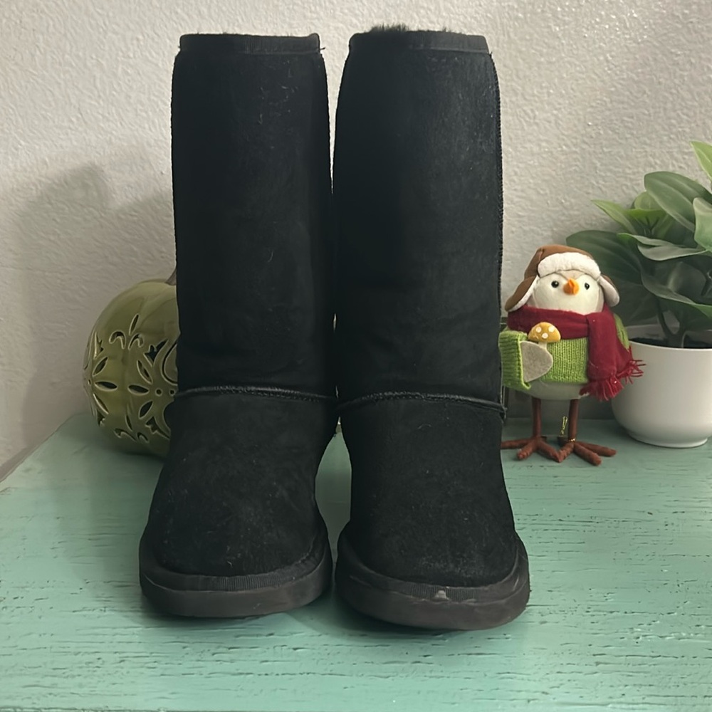 Tall UGG Sheepskin Boots, Women's 7, Black